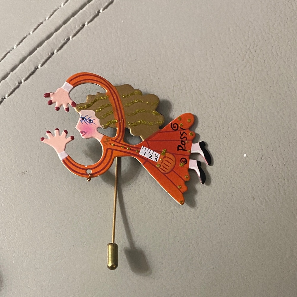 Novelty Woman Hat Pin